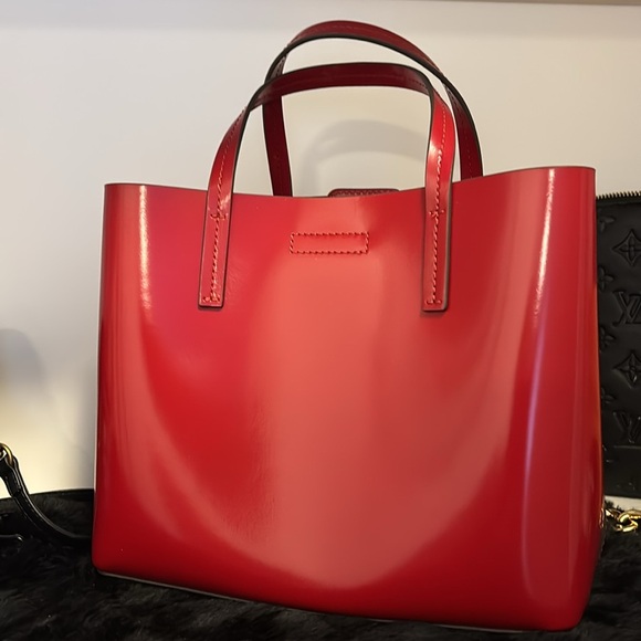 Tory Burch Blake Red Patent Leather small tote bag - Picture 4 of 14